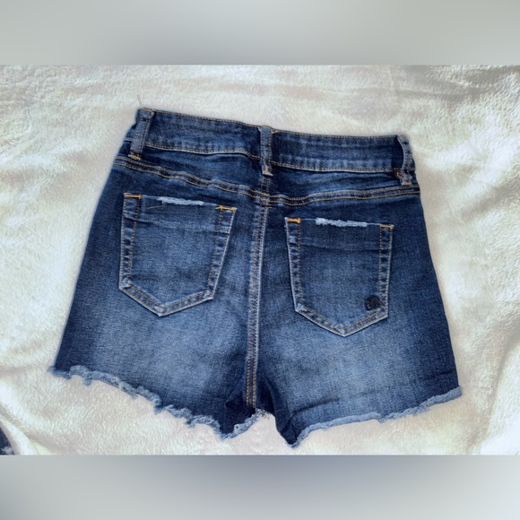 Indigo rein Jean shorts - Picture 2 of 5